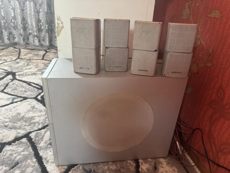 SAMBUFER MICROLAB X8 5.1 Sotiladi srochno! 1