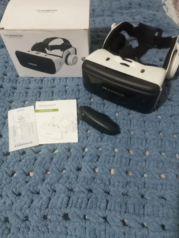 VR очки с геймпадом 1 VR очки с геймпадом 1