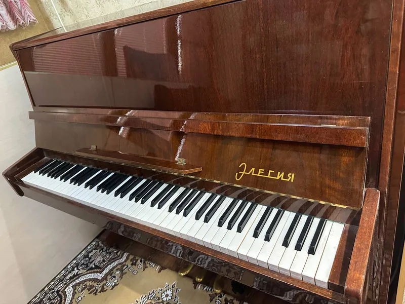 Pianino 1