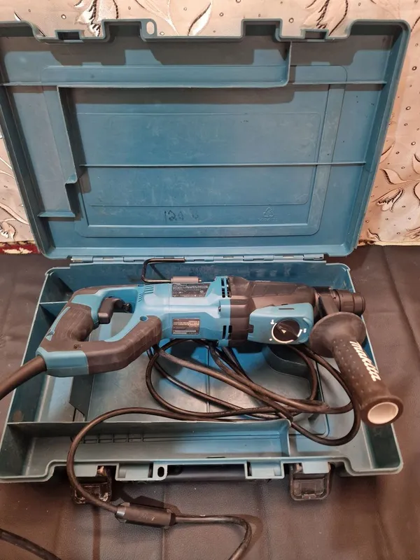 Перфоратор Makita, оригинал, привезён из Америки 2 Перфоратор Makita, оригинал, привезён из Америки 2