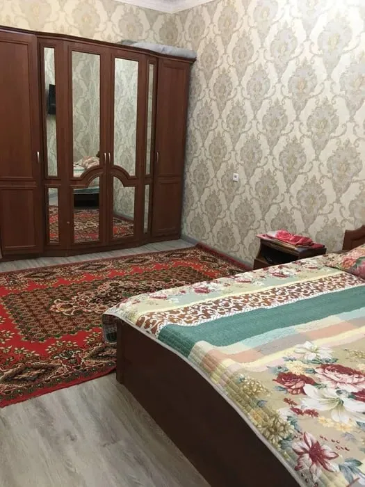 Сдается 1-комнатная квартира в Юнусабадском районе (ориентир САМПИ) — фото 1