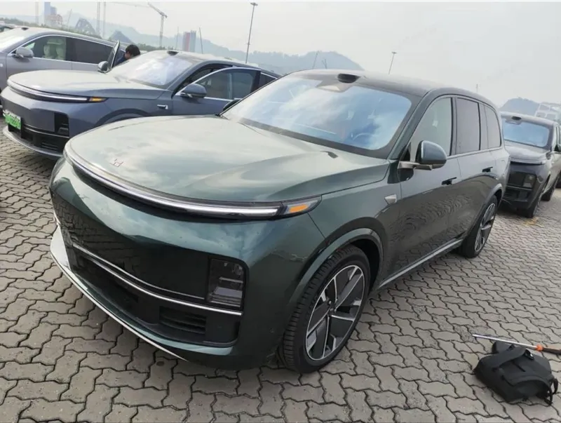 Lixiang L9 ультра 25/26 рестайлинг в наличии Lixiang L9 ультра 25/26 рестайлинг в наличии