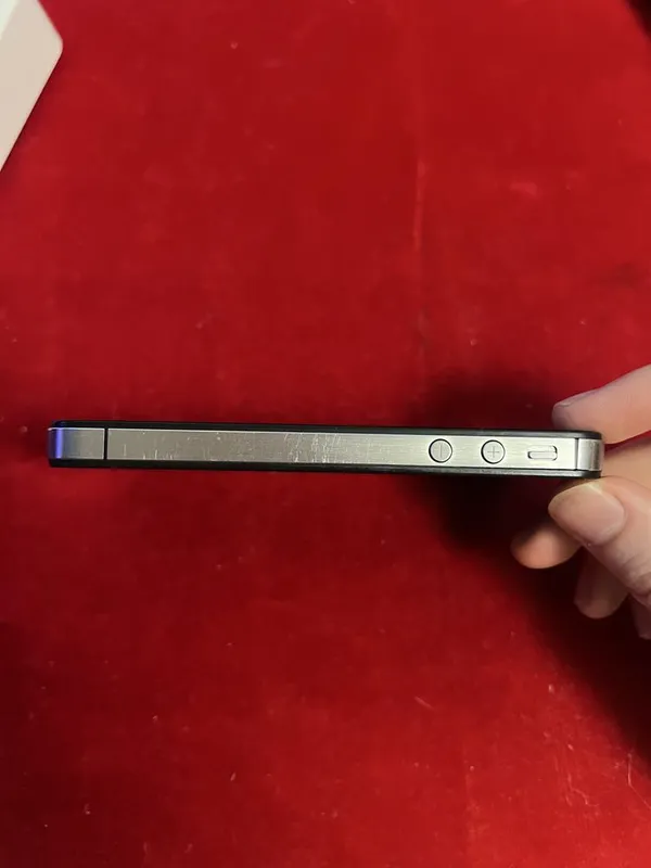 iphone 4s 8gb в хорошем состоянии — фото 5