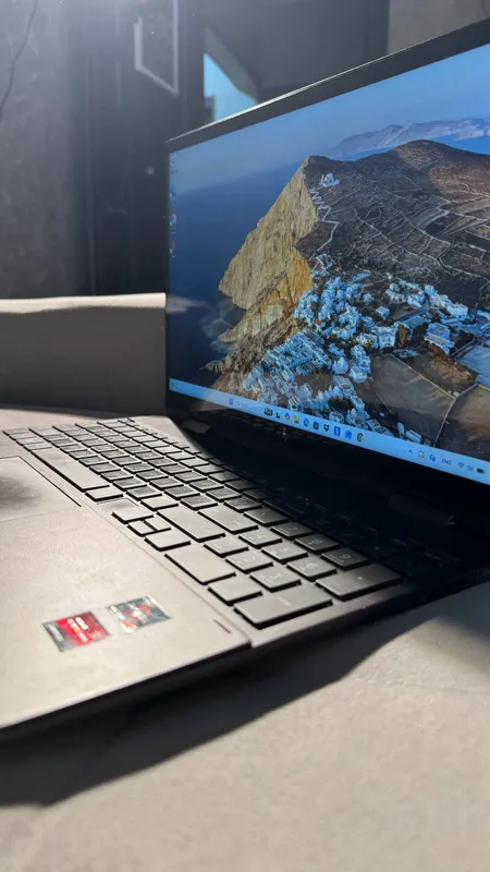 HP ENVY x360 Convertible + Sony WH-CH720N