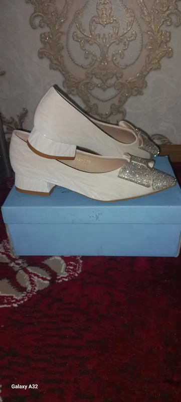 miu miu brendidan tufli