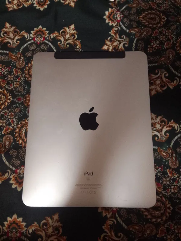 IPad A1337 2 IPad A1337 2