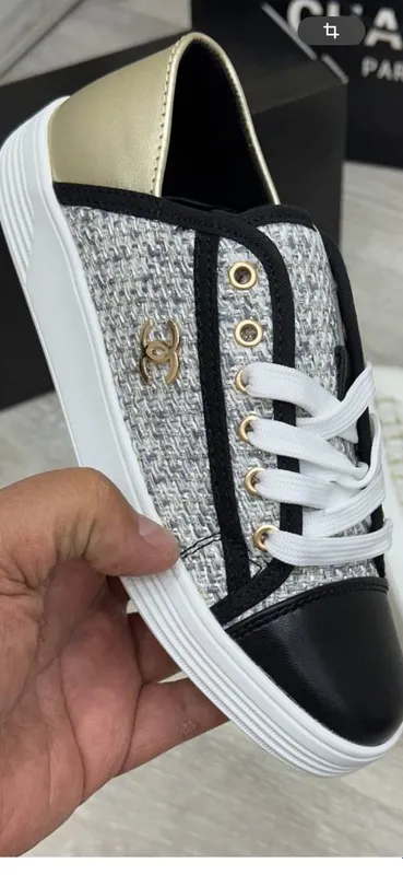 Кроссовки новинка, китайский бренд Chanel Кроссовки новинка, китайский бренд Chanel