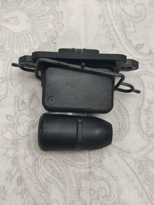 Toyota Lexus ДМРВ MASS AIR FLOW SENSOR Воздухомер Флюрометер Оригина 3 Toyota Lexus ДМРВ MASS AIR FLOW SENSOR Воздухомер Флюрометер Оригина 3