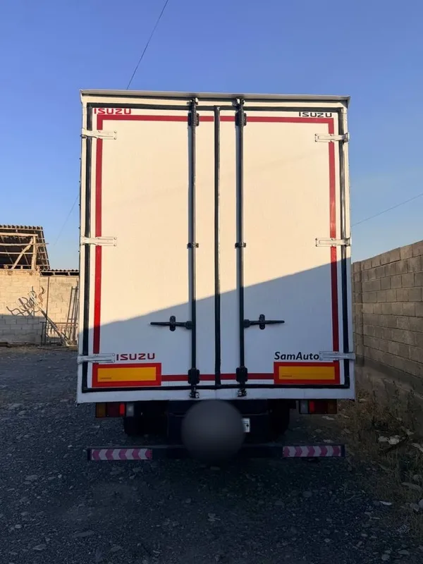 ISUZU CNG сотилади 3 ISUZU CNG сотилади 3