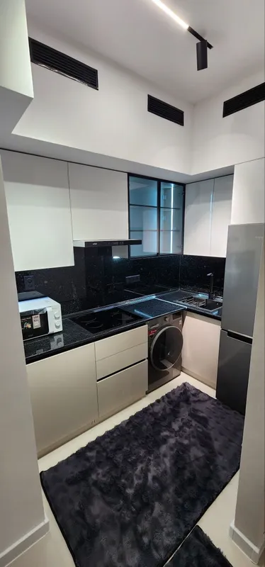2-х комнатная квартира в 11этаже , здание 12 этаж 3