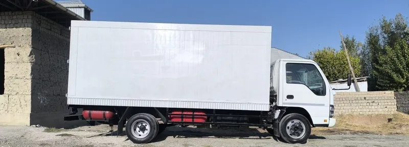 Isuzu nqr 71 sotiladi 3