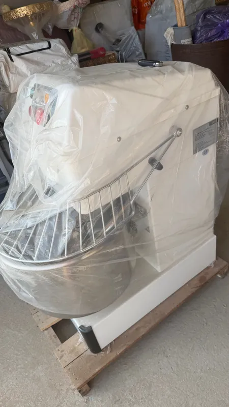 Новая Спиральный Тестомес ROAL HS30 2