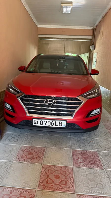 HYUNDAI TUCSON, 2020г., 77 300км FULL позиция 8 HYUNDAI TUCSON, 2020г., 77 300км FULL позиция 8