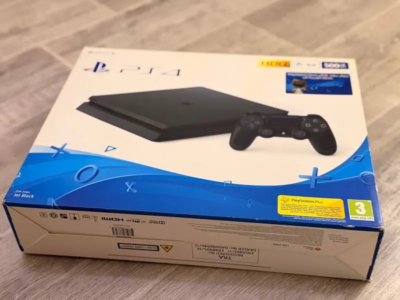 Продам Playstation 4 slim — фото 2