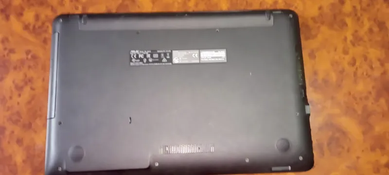 ASUS X541S 3