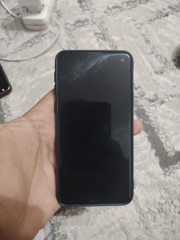 Samsung S10, состояние отличное 1 Samsung S10, состояние отличное 1