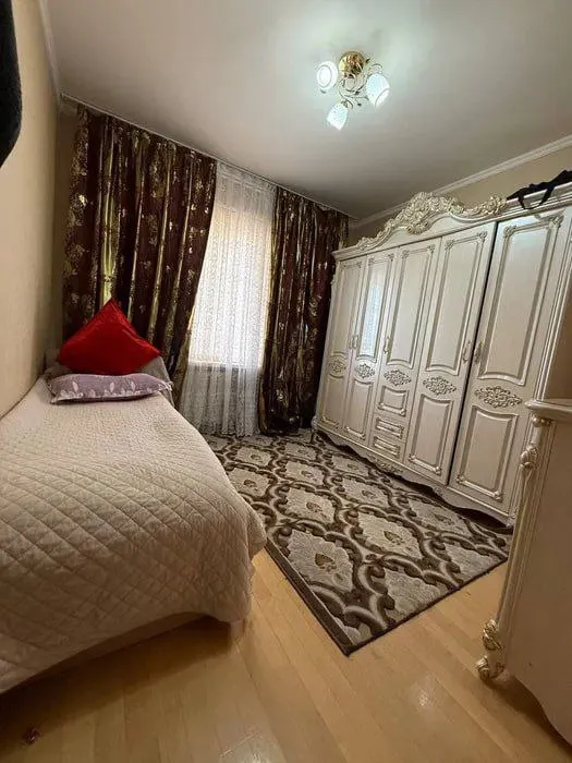 3 xonali kvartira, 72 m², 9/9 qavat (ikkilamchi) 4 3 xonali kvartira, 72 m², 9/9 qavat (ikkilamchi) 4