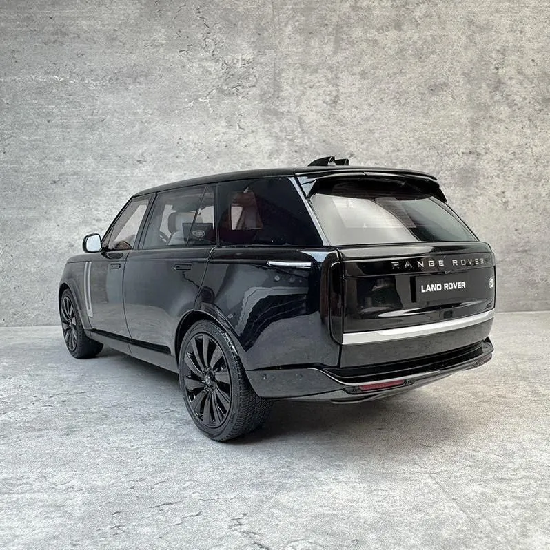 Range Rover autobiography 1:18 modeli kichratilgan varianti. — фото 3