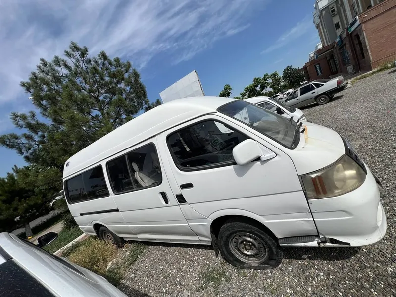 Foton BJ6536B1DWA 3 Foton BJ6536B1DWA 3