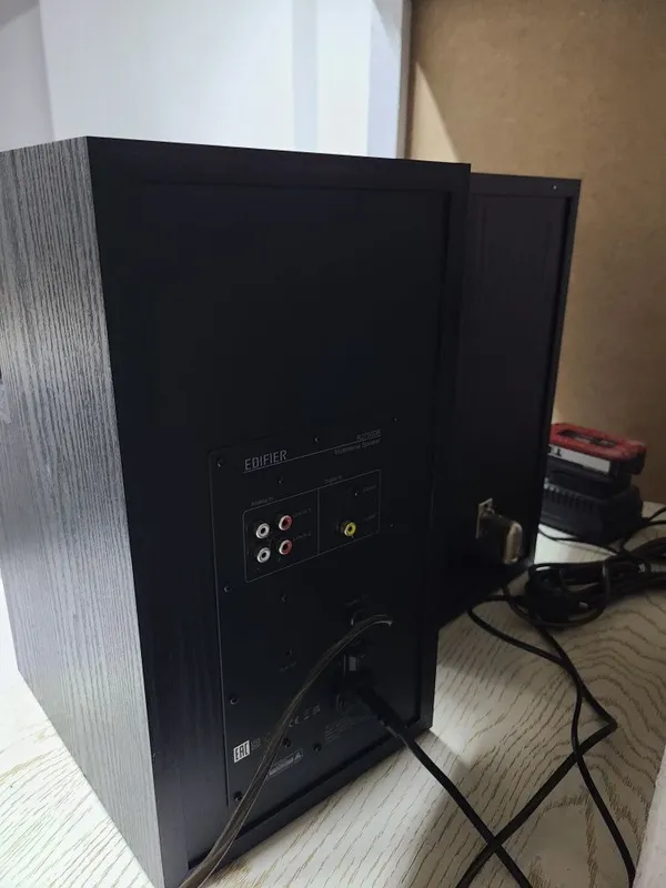 Edifier R2750DB sotiladi 4 Edifier R2750DB sotiladi 4
