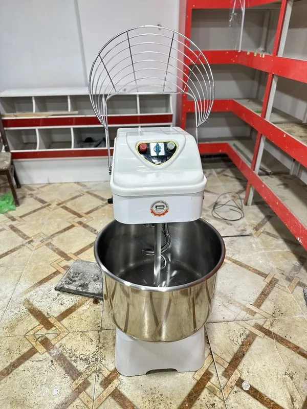 Xamir qoradigan aparat va non pishirgich 8 Xamir qoradigan aparat va non pishirgich 8