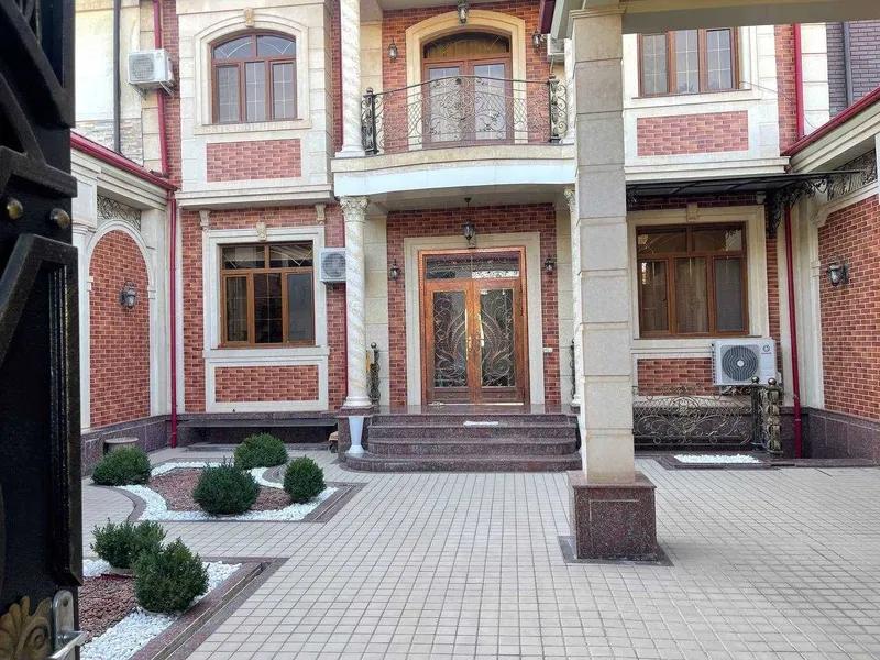 Аренда Евродома 4-соток на Максим Горький люксовый Хай-Тек