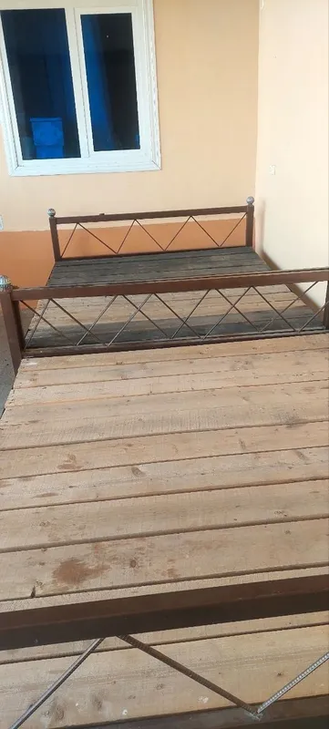 Krovat 2 dona xolati alo