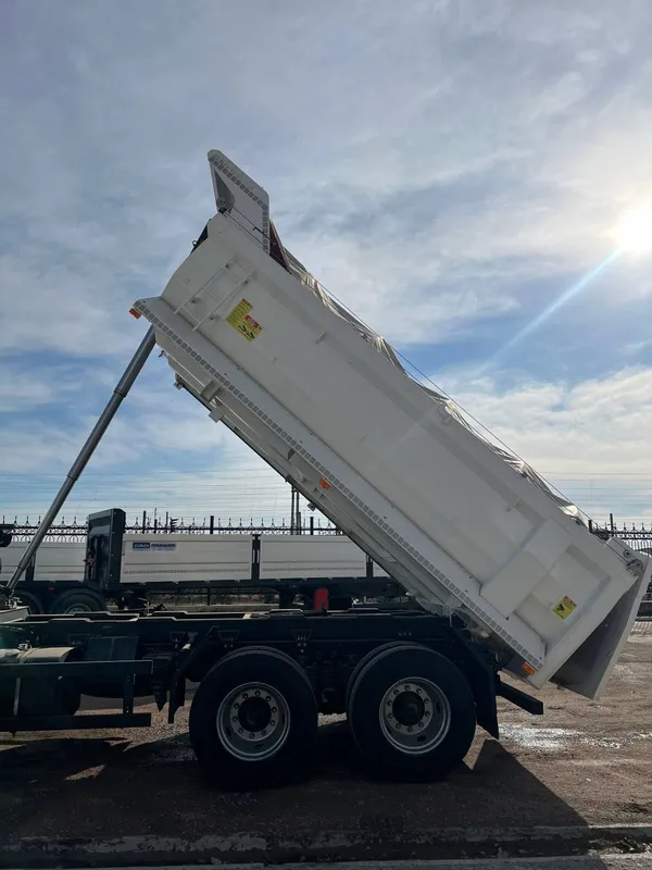 Kamaz avtosamosval 6 Kamaz avtosamosval 6