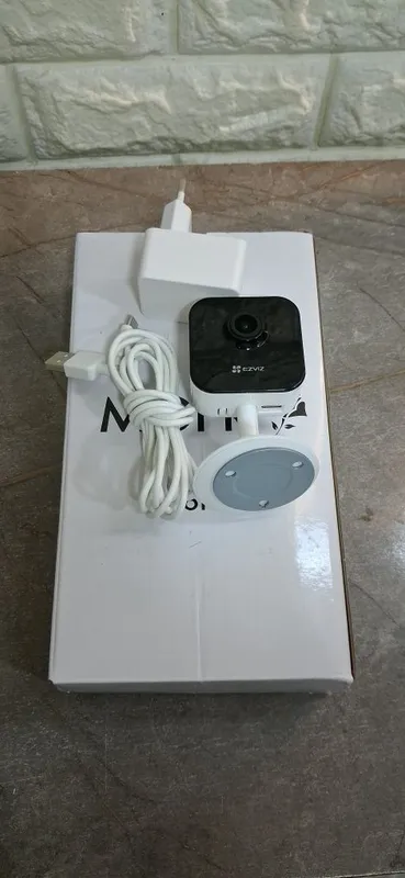 EZVIZ kamera sotiladi. Uy va do'kon uchun wifi da ishlaydi. — фото 1