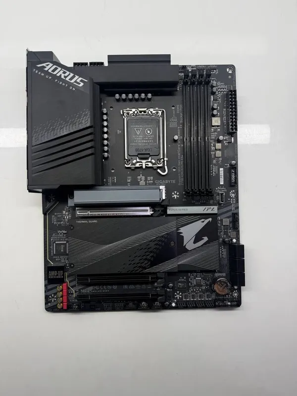 Gigabyte Z790 Aorus — фото 1