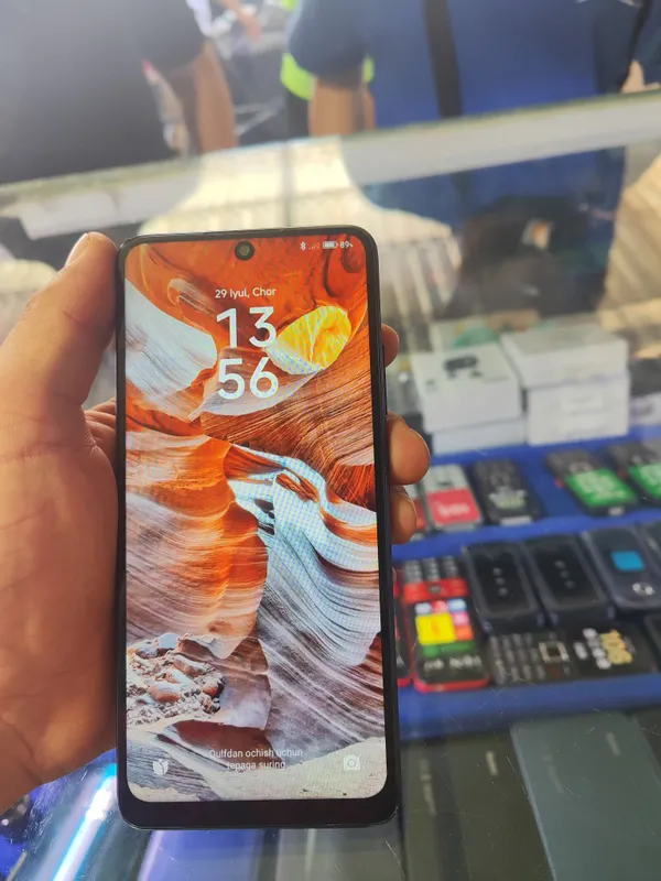 telefon 3