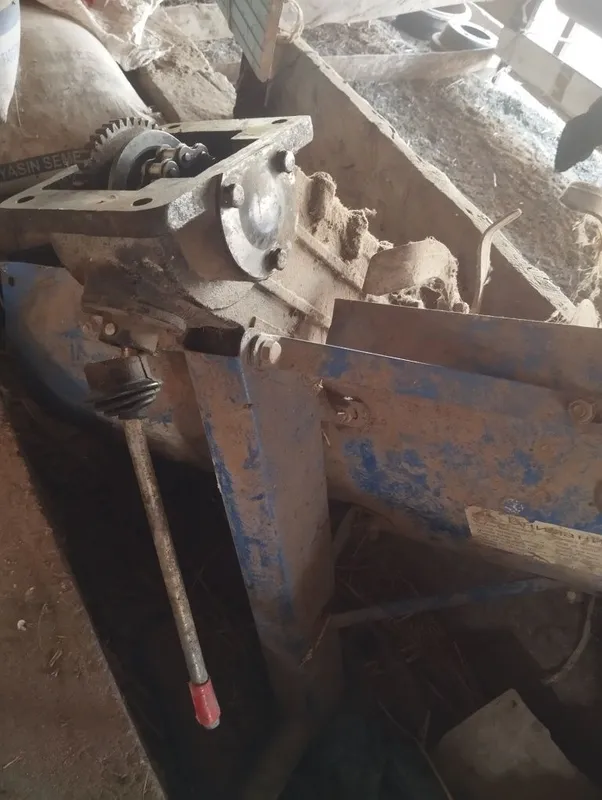 Zubr motoblok traktor 4 Zubr motoblok traktor 4