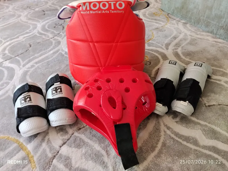 Taekvondo sport anjomlari(yoki kiyimi) 1 Taekvondo sport anjomlari(yoki kiyimi) 1