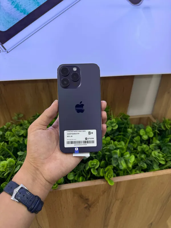 iPhone 14 Pro Max iPhone 14 Pro Max