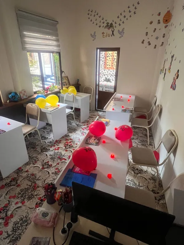 Sotiladi: 8 parta8 stulstoykali doska stoyka — фото 2