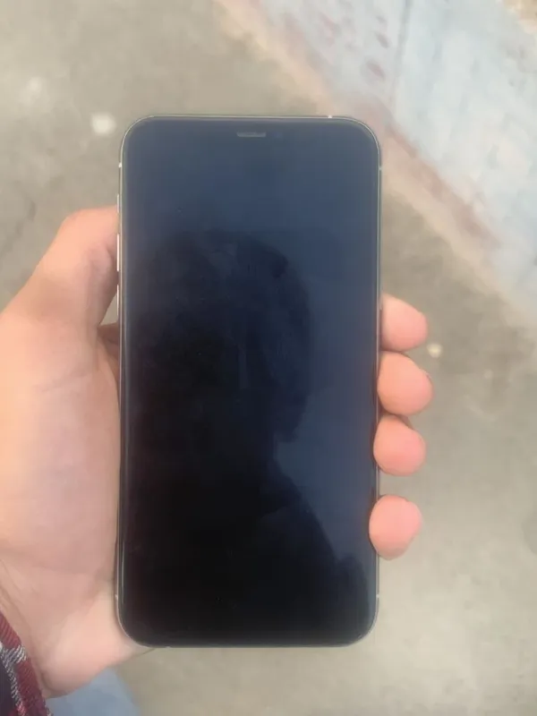 iphone 11 pro sotiladi 64GB — фото 2