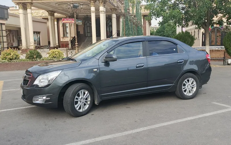 Kobalt 2018 sotiladi 7 750 $ 290 ming km — фото 2