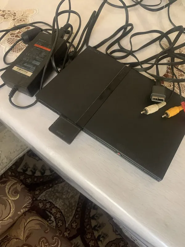 Plestation 2 сотилади зур холатда