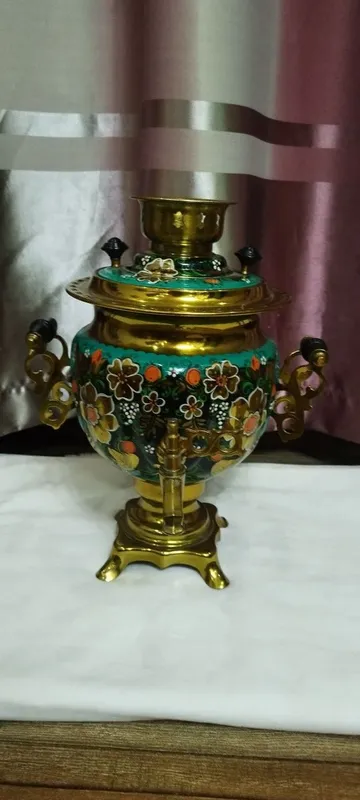 Продаются 2 электрических самовара 4