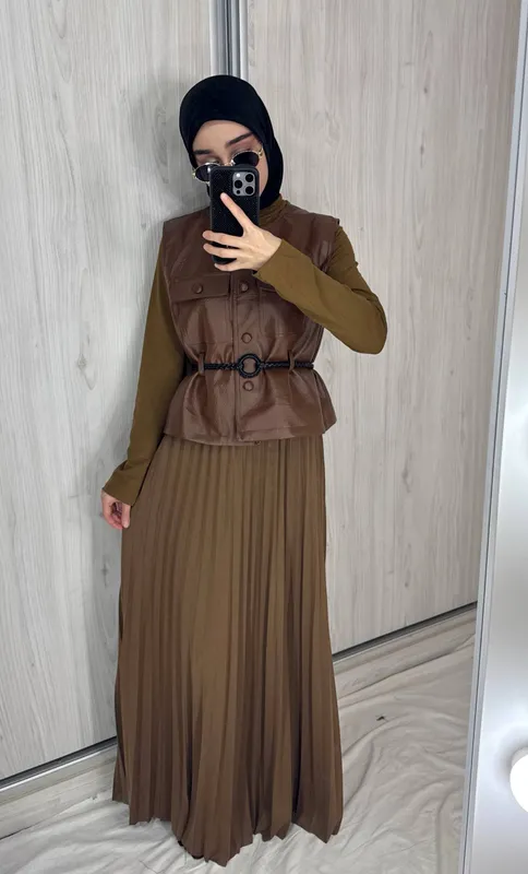 Pidjakli ko‘ylakdan iborat ikki qismli to‘plam 2 Pidjakli ko‘ylakdan iborat ikki qismli to‘plam 2