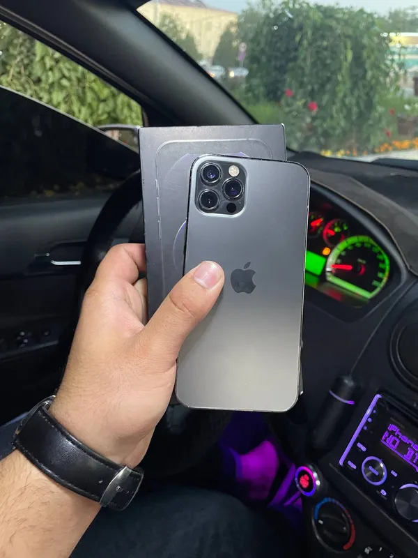 Iphone 12 pro idael