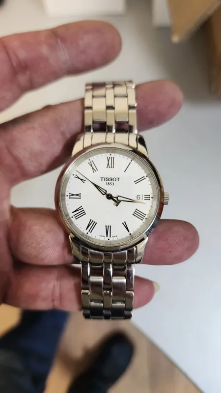 Продам швейцарские часы TISSOT