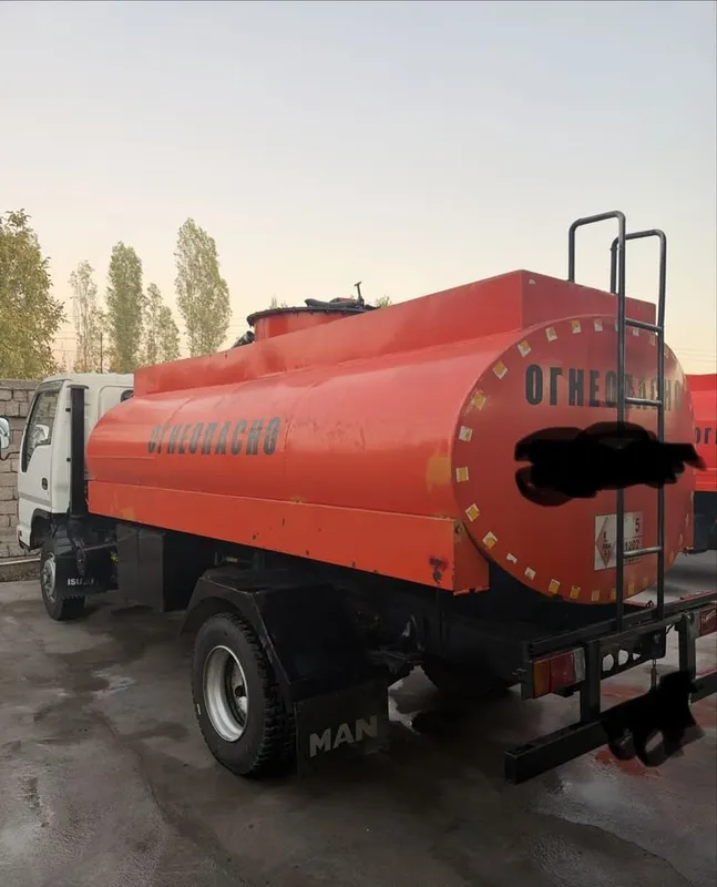 Benzavoz isuzu sotladi 4 Benzavoz isuzu sotladi 4