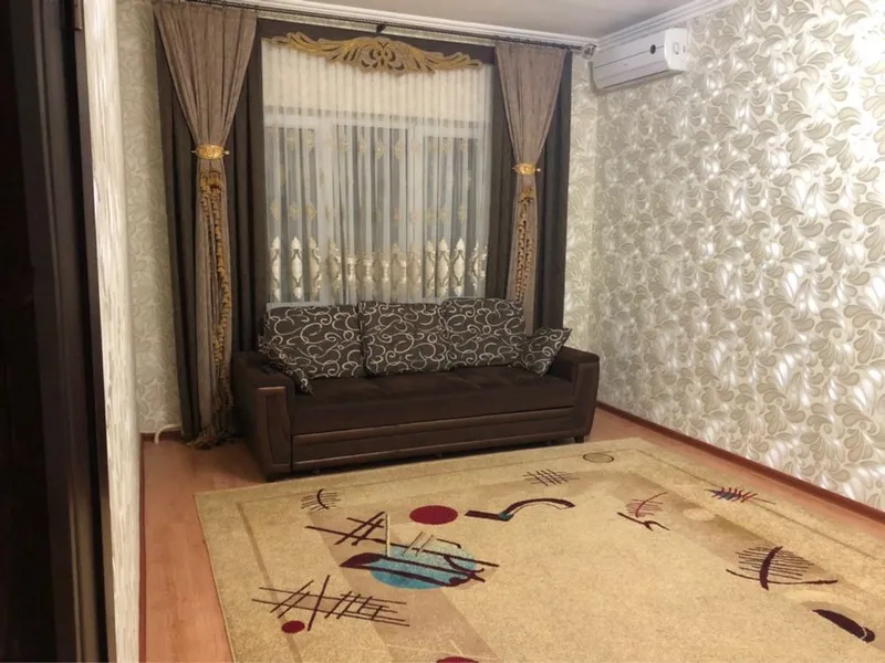 2-комнатная квартира, 80 м², 4/4 этаж (вторичка) — фото 2
