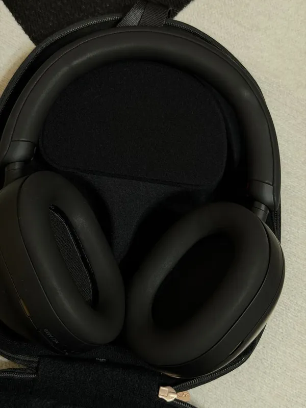 Sony wh1000xm5 black 1 Sony wh1000xm5 black 1