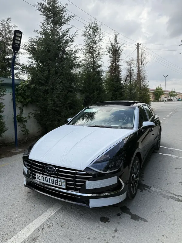Срочно продаётся Hyundai Sonata 1