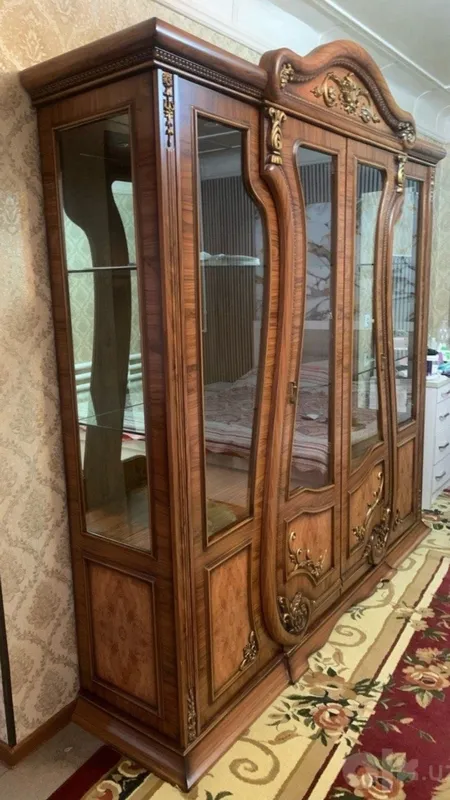 Мебель из Китая: горка, комод Vilga, заводская фабрика 5