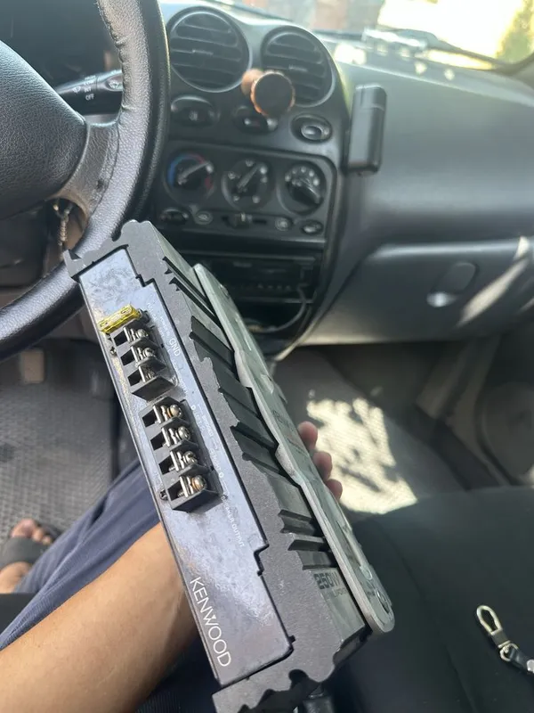 Усилител Kenwood 250w — фото 2