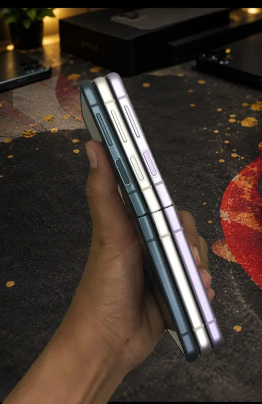 Samsung Z Flip3 5 Samsung Z Flip3 5