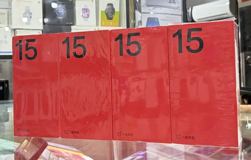 one plus 15 mix colors 12/256 gb china version